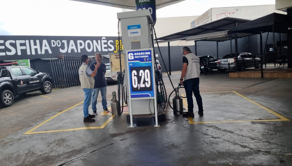 Em Franca, Ipem-SP integra força-tarefa em posto de combustível